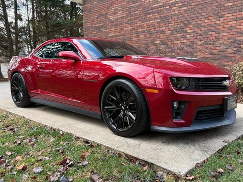 Used 2012 Chevrolet Camaro ZL1 image 23