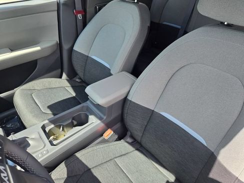 New 2027 Kia Seltos LX AWD/4WD image 11