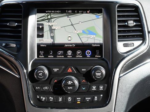 Used 2017 Jeep Grand Cherokee Trailhawk w/ Trailhawk Luxury Group image 21