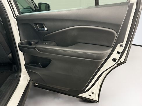Used 2022 Honda Pilot Sport image 31