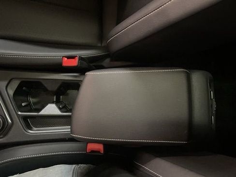 Certified 2024 Volkswagen Tiguan SE R-Line image 24