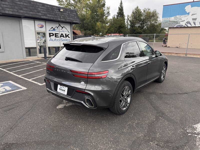 Used 2022 Genesis GV70 2.5T w/ Advanced Package AWD/4WD image 35