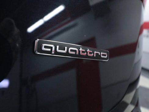 Used 2019 Audi Q5 2.0T Premium Plus w/ Premium Plus Package AWD/4WD image 38
