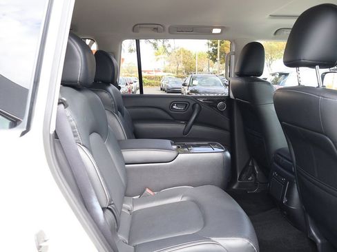 Used 2024 INFINITI QX80 Luxe w/ Cargo Package image 40