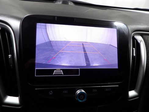 Used 2022 Chevrolet Malibu RS FWD image 14