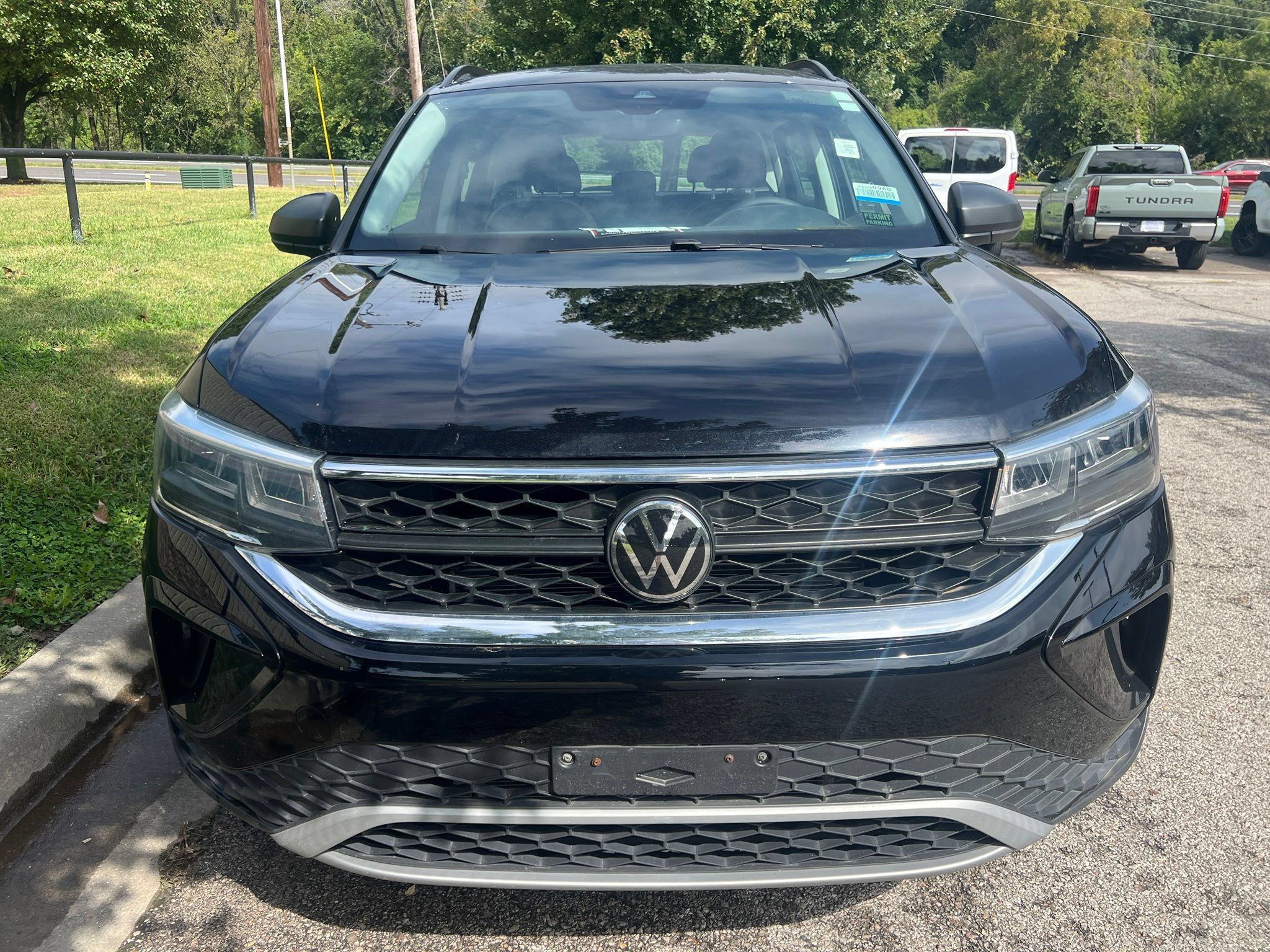 Used 2024 Volkswagen Taos S FWD image 2