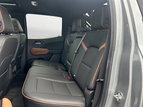 New 2026 GMC Canyon AT4 w/ Nightfall Edition AWD/4WD image 9