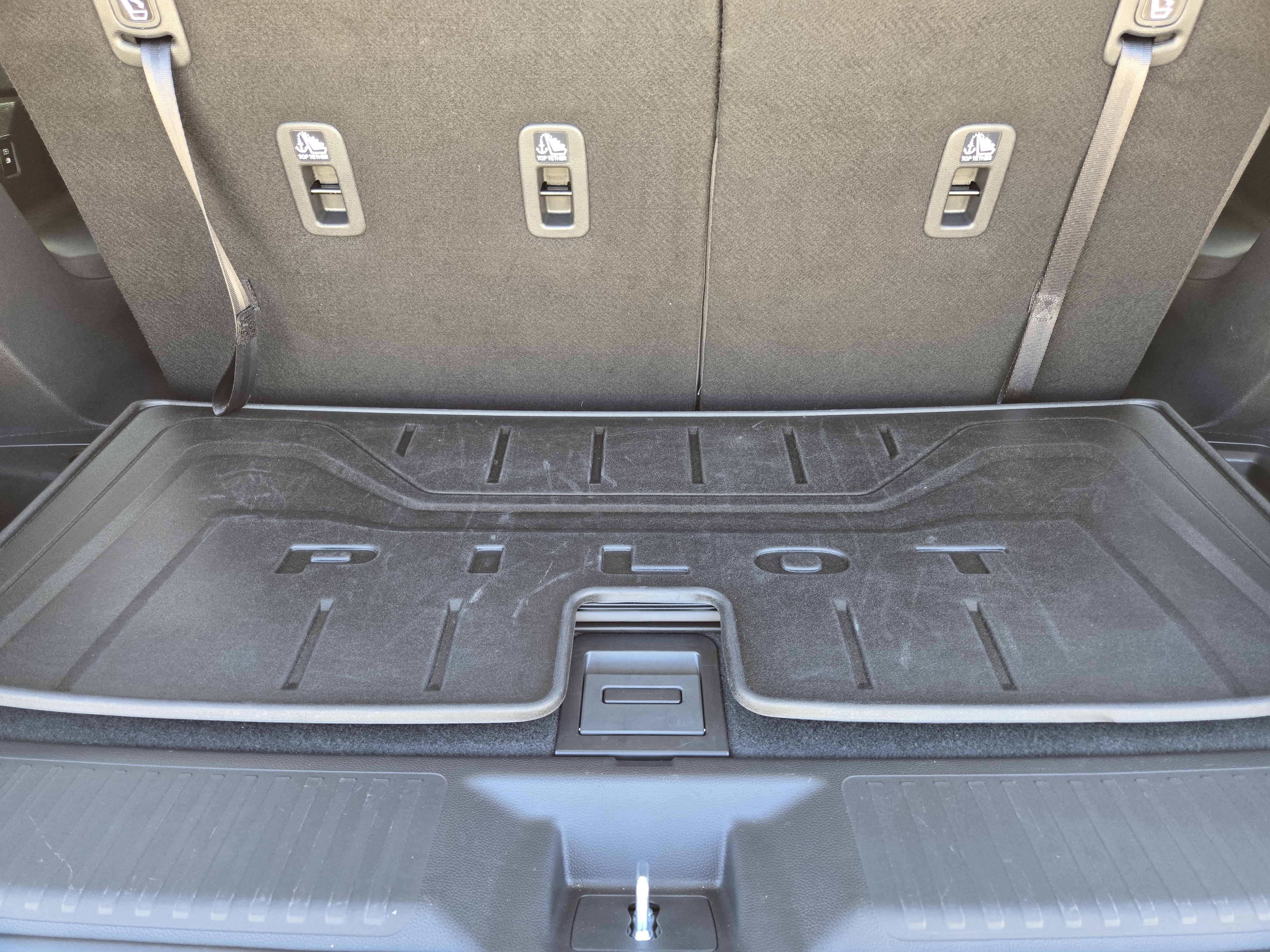 Certified 2025 Honda Pilot Touring image 32