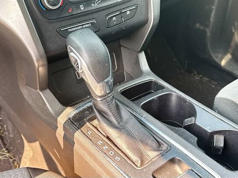 Used 2019 Ford Escape SE AWD/4WD image 17