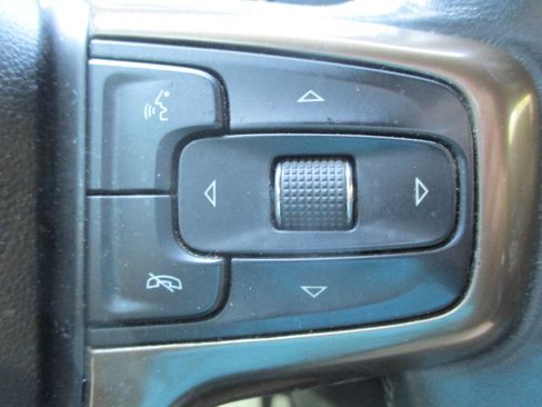 Used 2020 Chevrolet Silverado 2500 High Country w/ Z71 Off-Road Package image 15