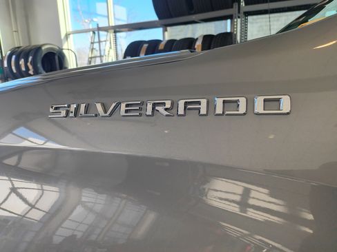Used 2025 Chevrolet Silverado 1500 LT image 27
