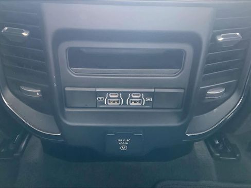 Used 2024 RAM 1500 Laramie image 30