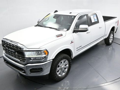 Used 2020 RAM 2500 Limited AWD/4WD image 36