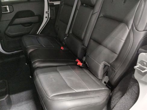 Certified 2020 Jeep Wrangler Unlimited Sahara image 20