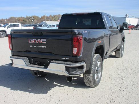 New 2026 GMC Sierra 3500 SLE image 5
