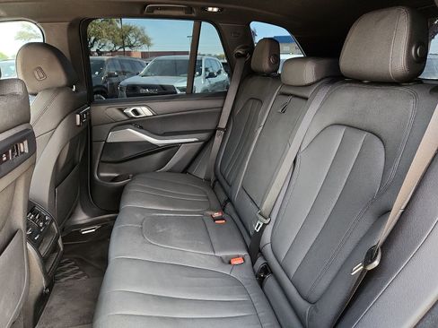 Used 2019 BMW X5 xDrive40i image 10