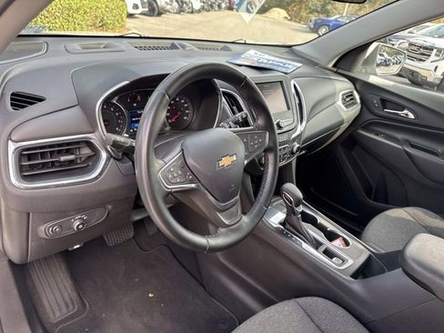 Used 2024 Chevrolet Equinox LT image 12