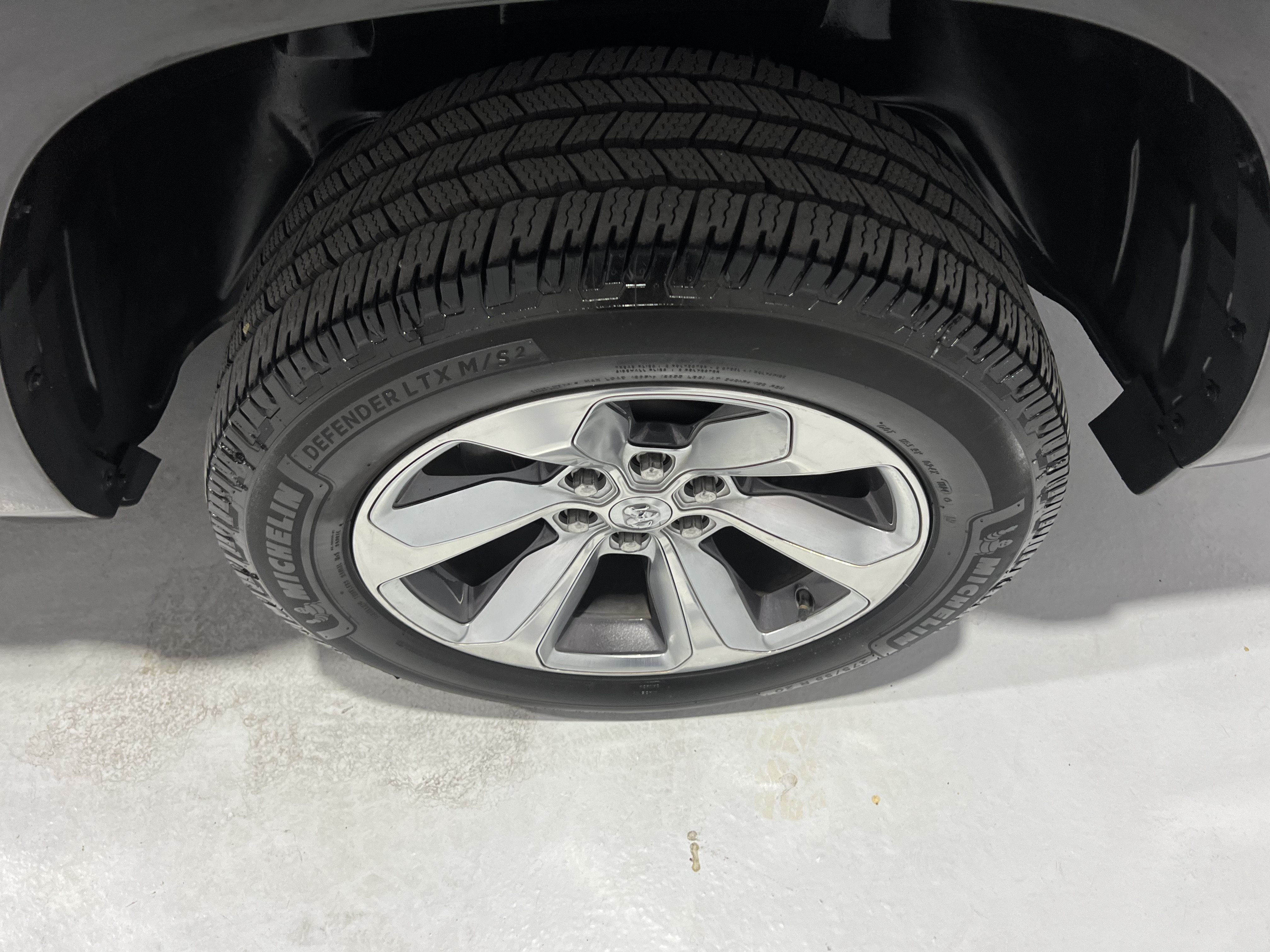 Used 2019 RAM 1500 Limited AWD/4WD image 26