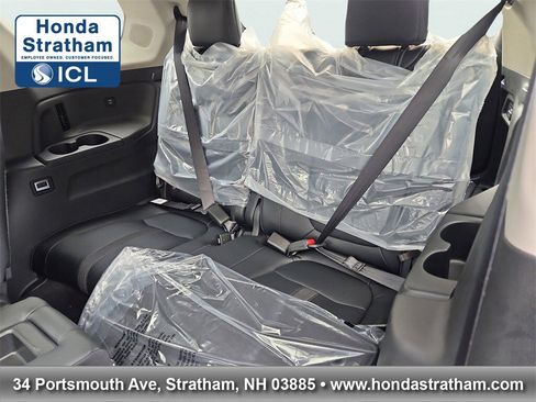New 2025 Honda Pilot Touring image 24