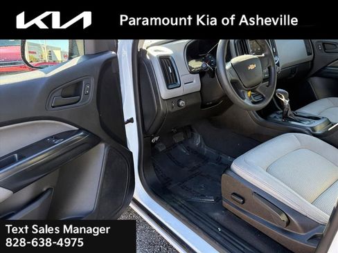 Used 2022 Chevrolet Colorado W/T image 13