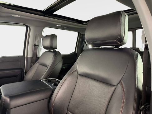 Used 2024 Ford F450 Lariat w/ Lariat Ultimate Package AWD/4WD image 39