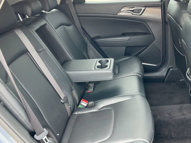 Used 2024 Kia Sportage EX FWD image 15