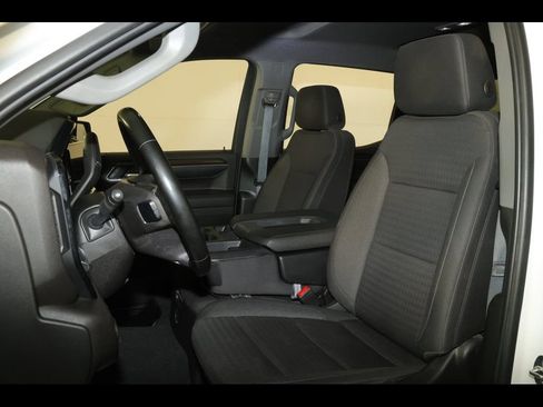 Used 2024 Chevrolet Silverado 1500 LT AWD/4WD image 24
