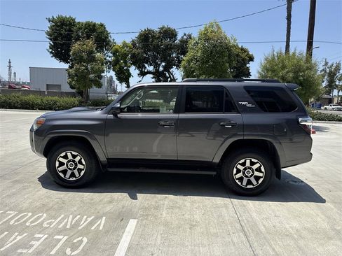 Used 2023 Toyota 4Runner TRD Off-Road image 6