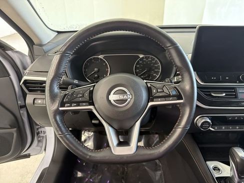 Certified 2024 Nissan Altima 2.0 SR image 31