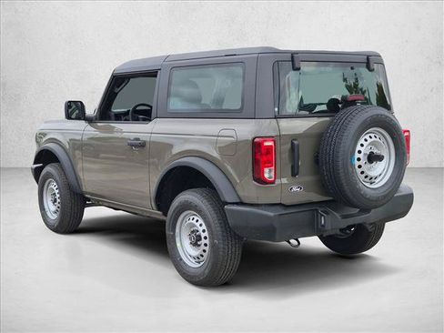 New 2026 Ford Bronco 2-Door AWD/4WD image 8