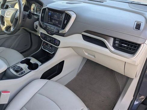 Used 2018 GMC Terrain Denali w/ Driver Alert Package II FWD image 22