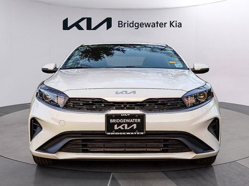 Certified 2024 Kia Forte LXS w/ LXS Technology Package FWD image 2
