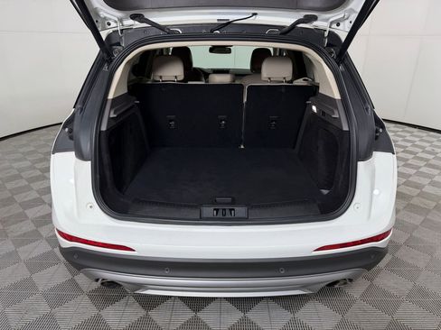 Used 2022 Lincoln Corsair AWD w/ Equipment Group 101A image 31