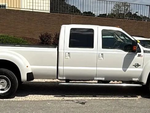 Used 2015 Ford F350 Lariat w/ Lariat Ultimate Package AWD/4WD image 5