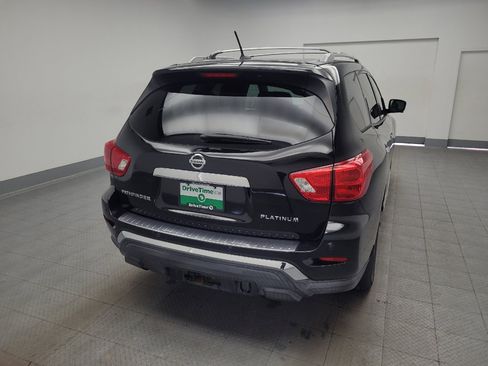 Used 2017 Nissan Pathfinder Platinum FWD image 7
