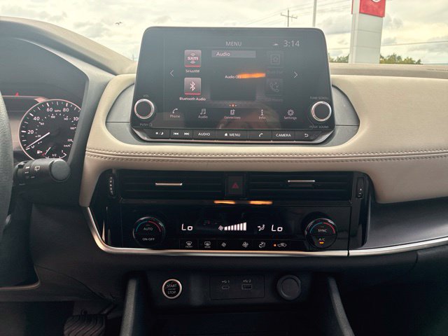 Used 2023 Nissan Rogue SV FWD image 24