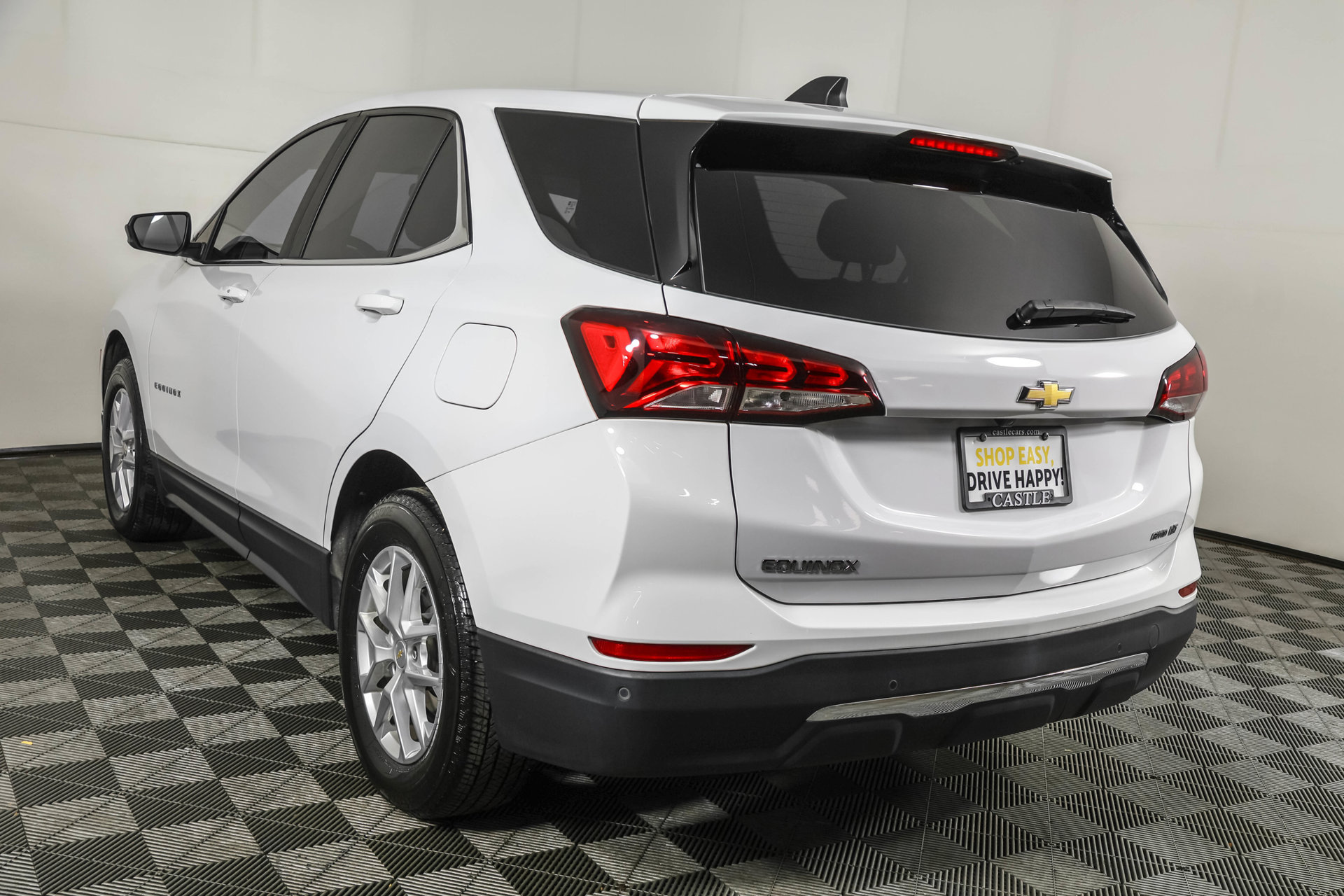 Used 2023 Chevrolet Equinox LT w/ Driver Convenience Package AWD/4WD image 17