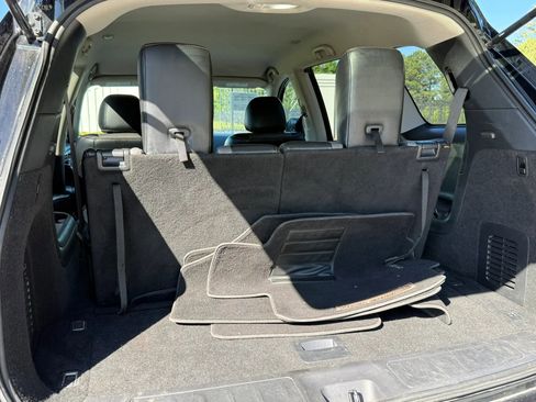 Used 2019 Nissan Pathfinder SV w/ Rock Creek Edition FWD image 14