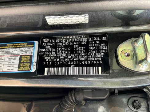 Used 2020 Kia Sorento LX FWD image 19