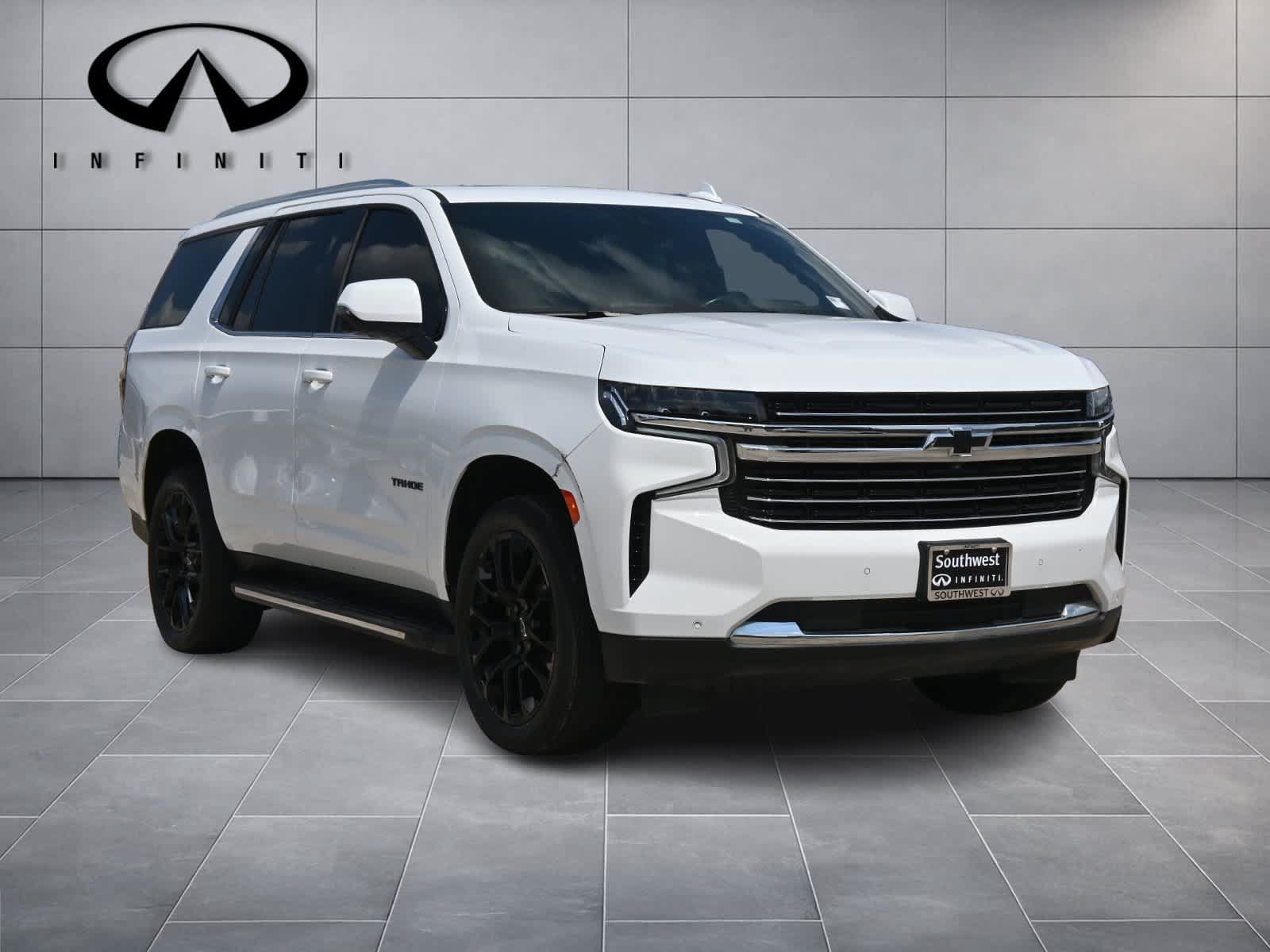 Used 2023 Chevrolet Tahoe LT w/ Luxury Package RWD image 3