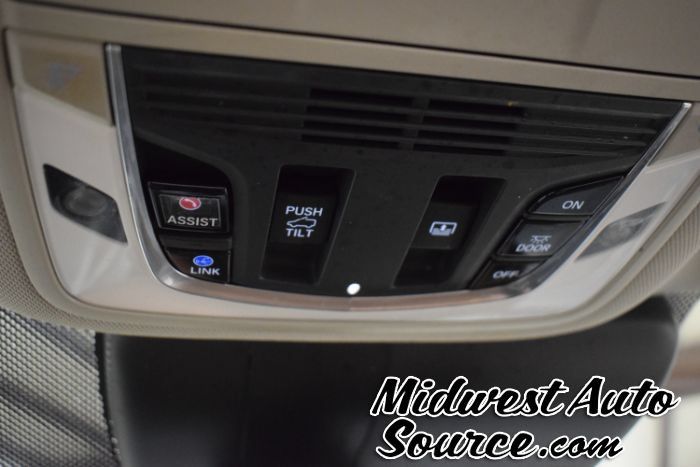 Used 2020 Acura RDX w/ Technology Package AWD/4WD image 24