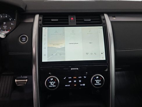 New 2025 Land Rover Discovery Dynamic SE AWD/4WD image 21