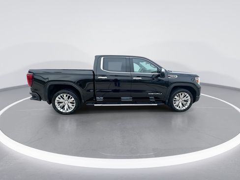 Certified 2022 GMC Sierra 1500 Denali w/ Driver Alert Package II AWD/4WD image 9