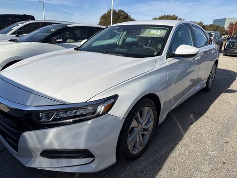 Used 2020 Honda Accord LX image 1