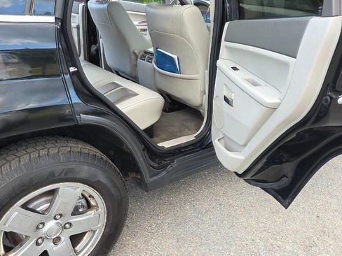 Used 2007 Jeep Grand Cherokee Limited AWD/4WD image 36