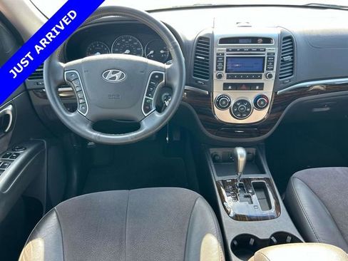 Used 2011 Hyundai Santa Fe SE FWD image 13
