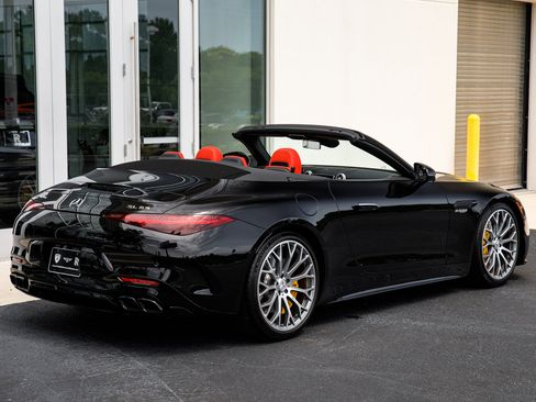 Used 2022 Mercedes-Benz SL 63 AMG 4MATIC image 19