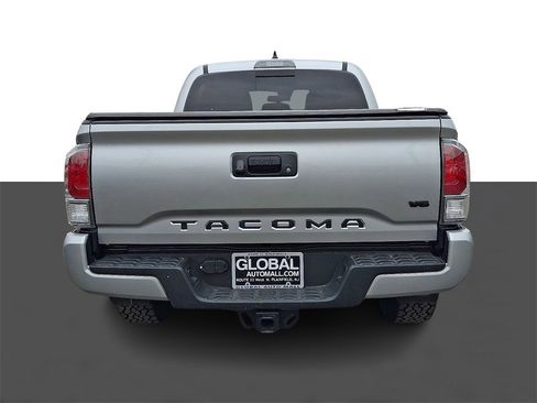 Used 2023 Toyota Tacoma TRD Sport image 6