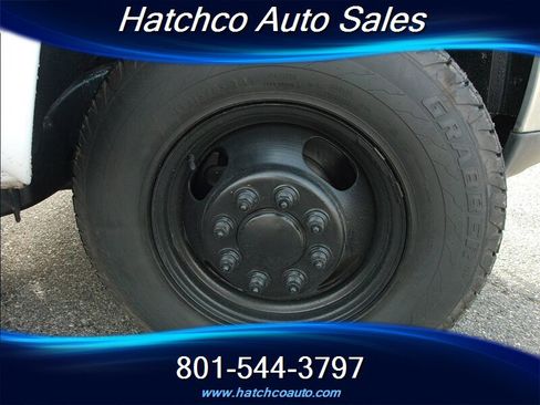 Used 2006 Chevrolet Silverado 3500 LT w/ Skid Plate Package image 10