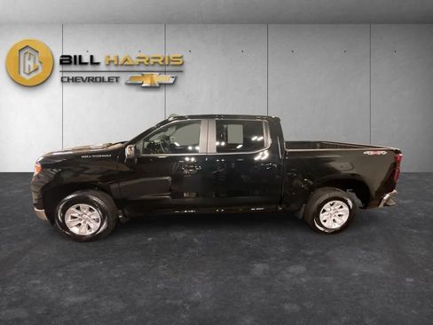 Used 2025 Chevrolet Silverado 1500 LT AWD/4WD image 13